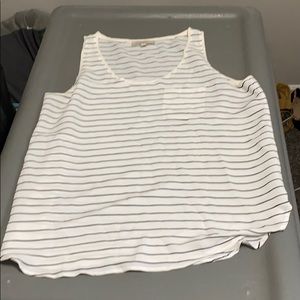 Women’s loft white and black shell tank size xl